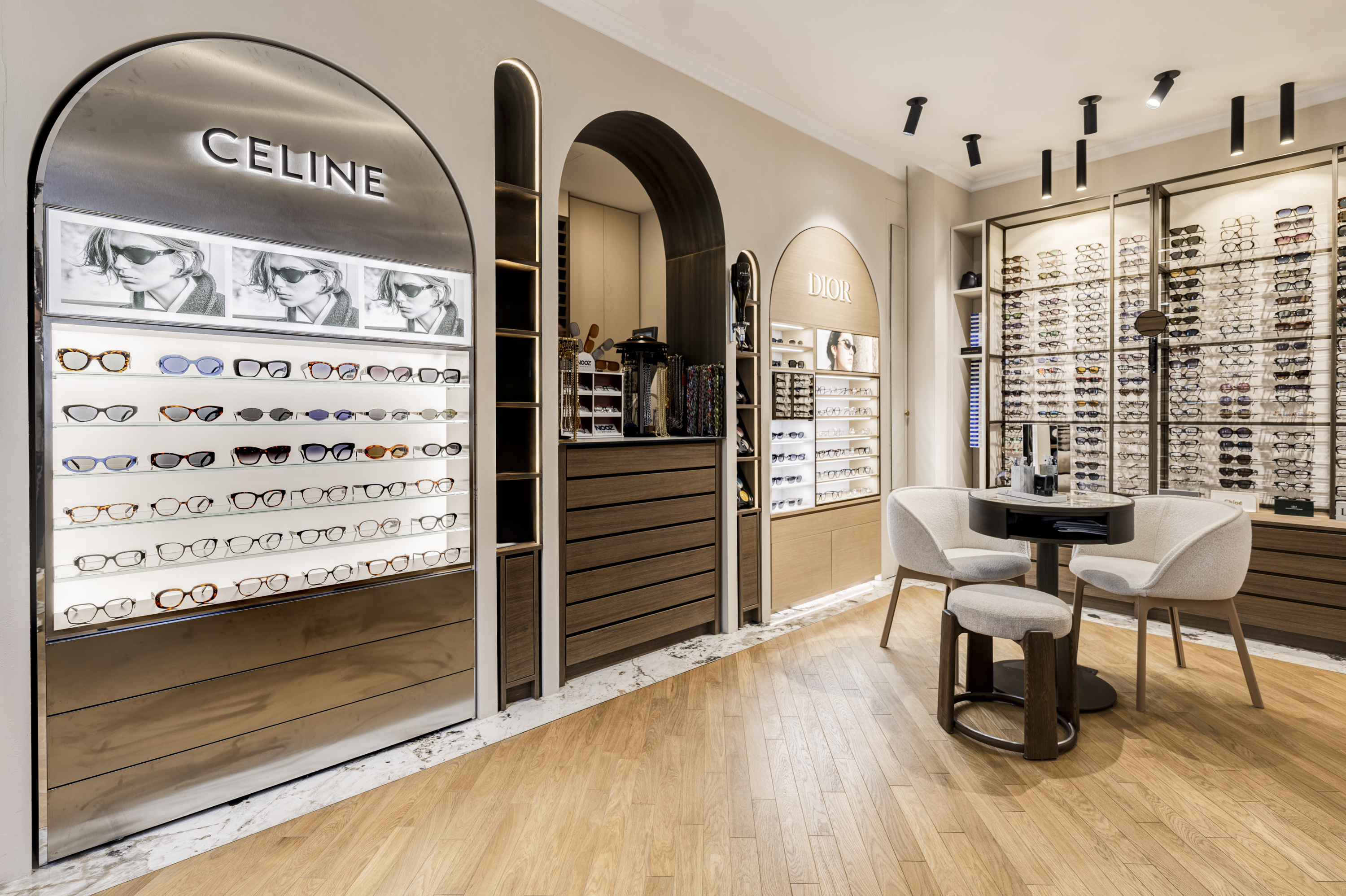 Intérieur First Optic — Collections de montures